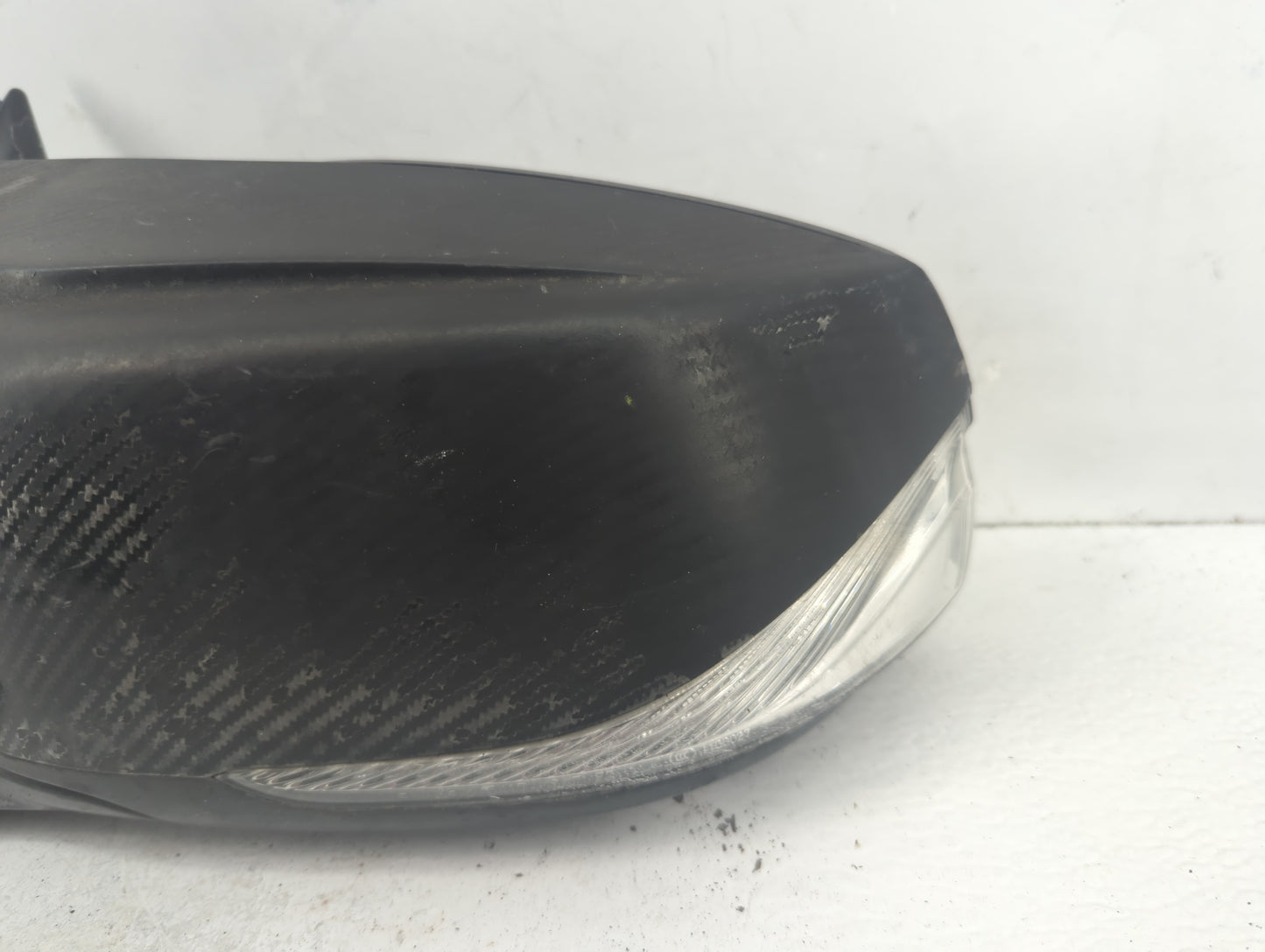 2018-2021 Chevrolet Traverse Driver Side View Mirror - Left Door Mirror OEM Used - Oemusedautoparts1.com