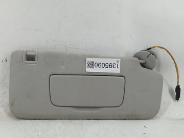 2018-2022 Chevrolet Traverse Sun Visor Shade Replacement Passenger Right Mirror Fits Fits 2018 2019 2020 2021 2022 OEM Used 