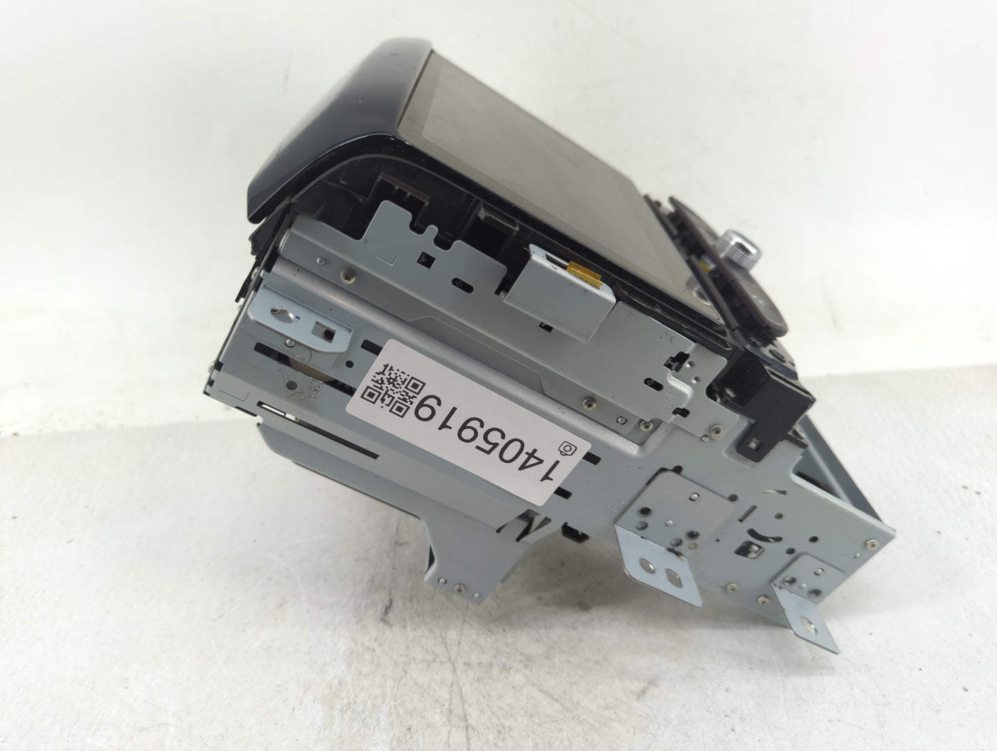 2018-2021 Chevrolet Traverse Radio AM FM Cd Player Receiver Replacement P/N:84423260 Fits Fits 2018 2019 2020 2021 OEM Used 
