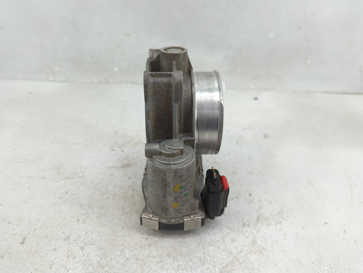 2017-2022 Chevrolet Traverse Throttle Body P/N:12670981AA Fits Fits 2012 2013 2014 2015 2016 2017 2018 2019 2020 2021 2022 O