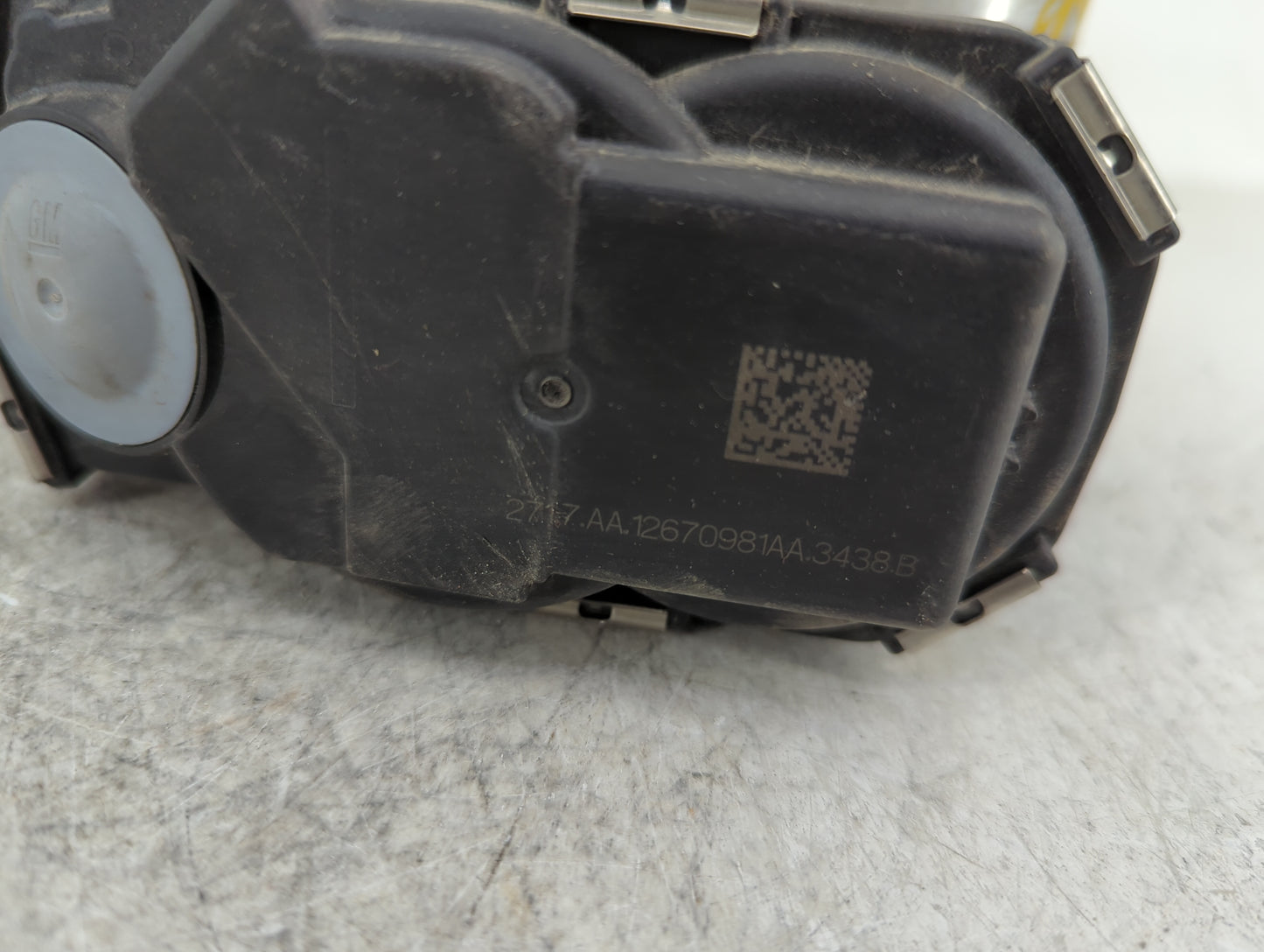 2017-2022 Chevrolet Traverse Throttle Body P/N:12670981AA Fits Fits 2012 2013 2014 2015 2016 2017 2018 2019 2020 2021 2022 O