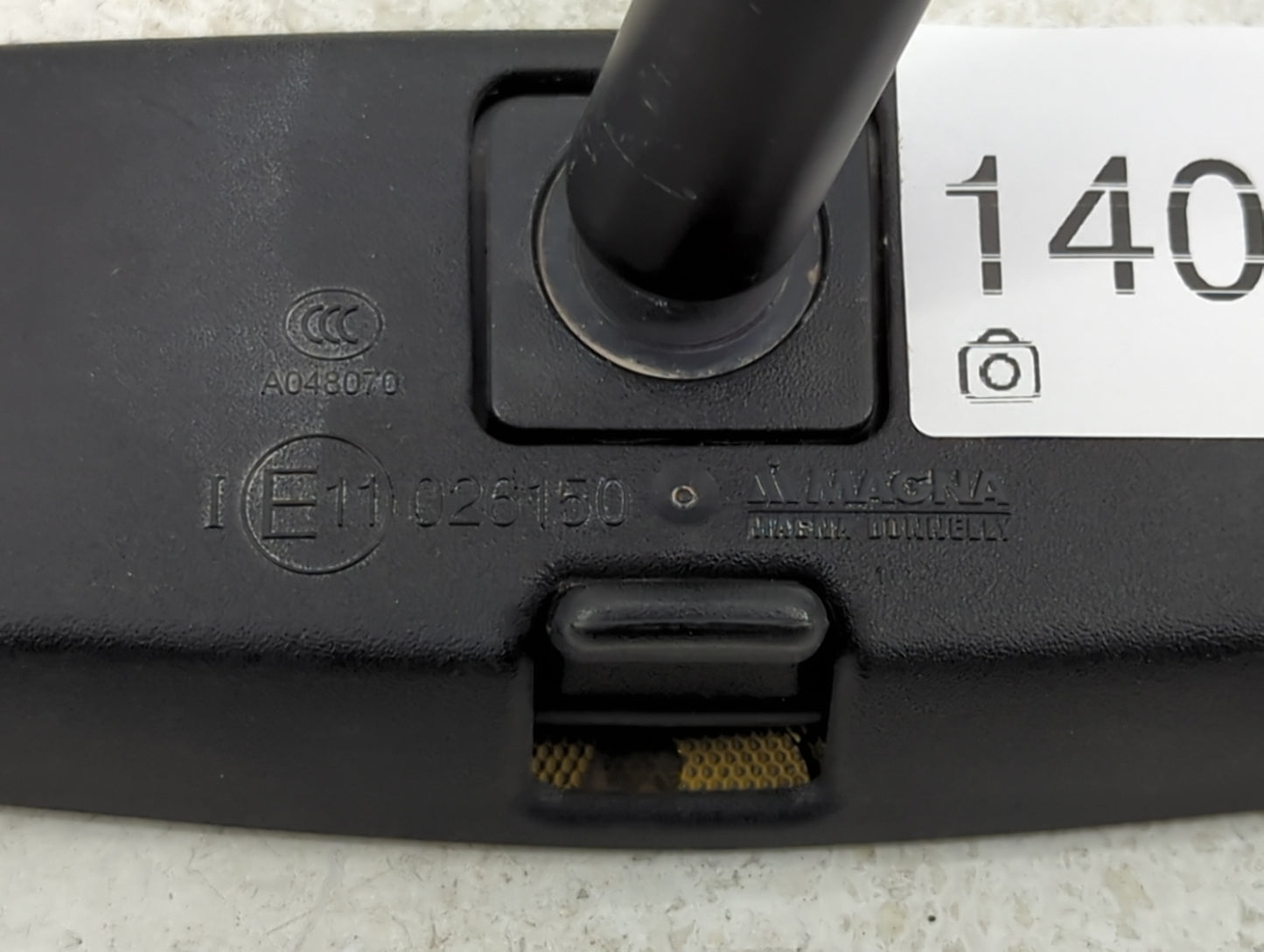 2018 Chevrolet Traverse Interior Rear View Mirror Replacement OEM P/N:A048070 Fits Fits 2017 2019 2020 OEM Used Auto Parts -