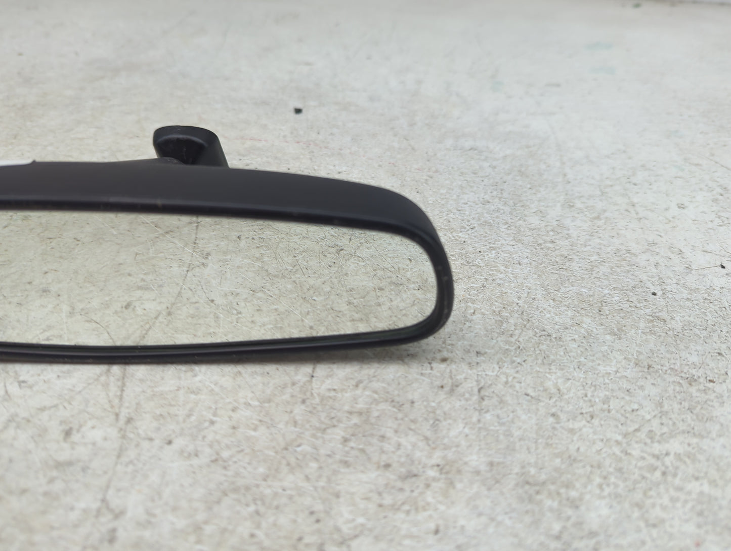 2018-2022 Chevrolet Traverse Interior Rear View Mirror Replacement OEM P/N:E11026150 Fits OEM Used Auto Parts - Oemusedautop