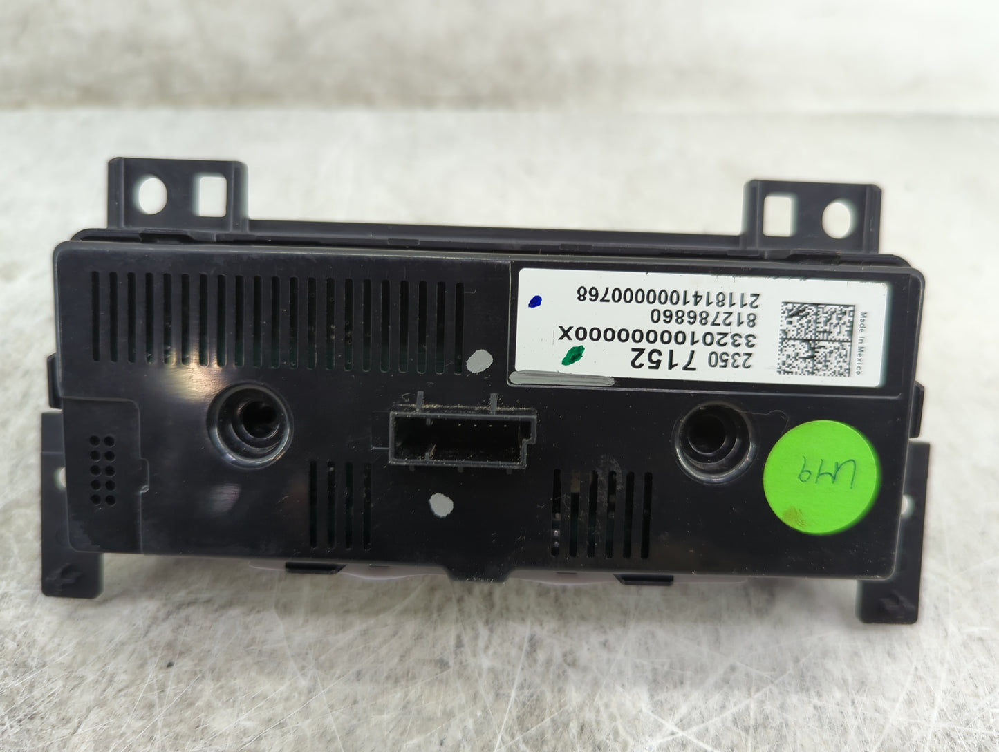 2018-2022 Chevrolet Traverse Climate Control Module Temperature AC/Heater Replacement P/N:23507152 812786860 Fits OEM Used A