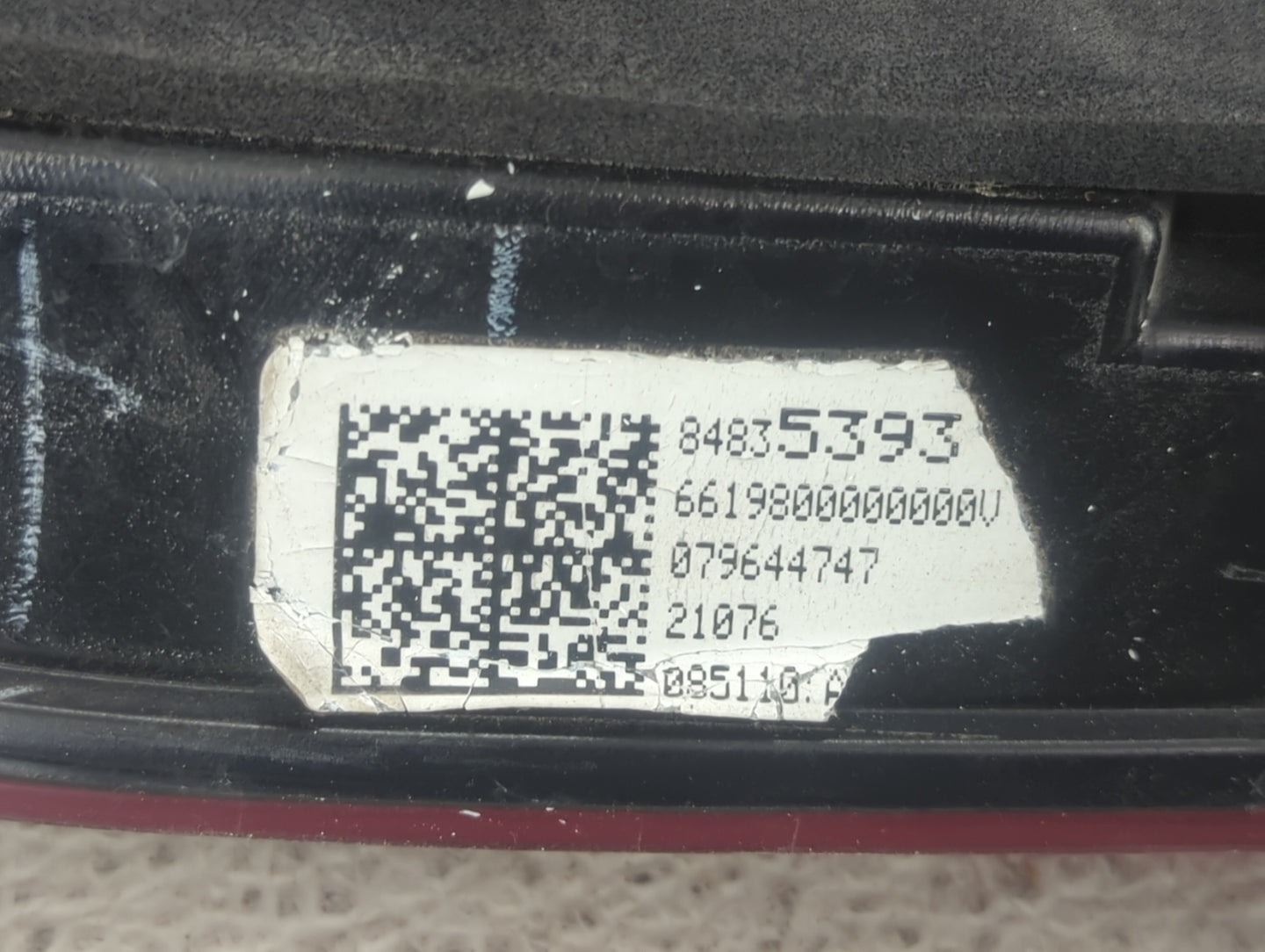 2018-2021 Chevrolet Traverse Tail Light Assembly Passenger Right OEM P/N:84835393 Fits Fits 2018 2019 2020 2021 OEM Used Aut