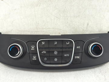 2018 Chevrolet Traverse Climate Control Module Temperature AC/Heater Replacement P/N:84216552 Fits OEM Used Auto Parts - Oem