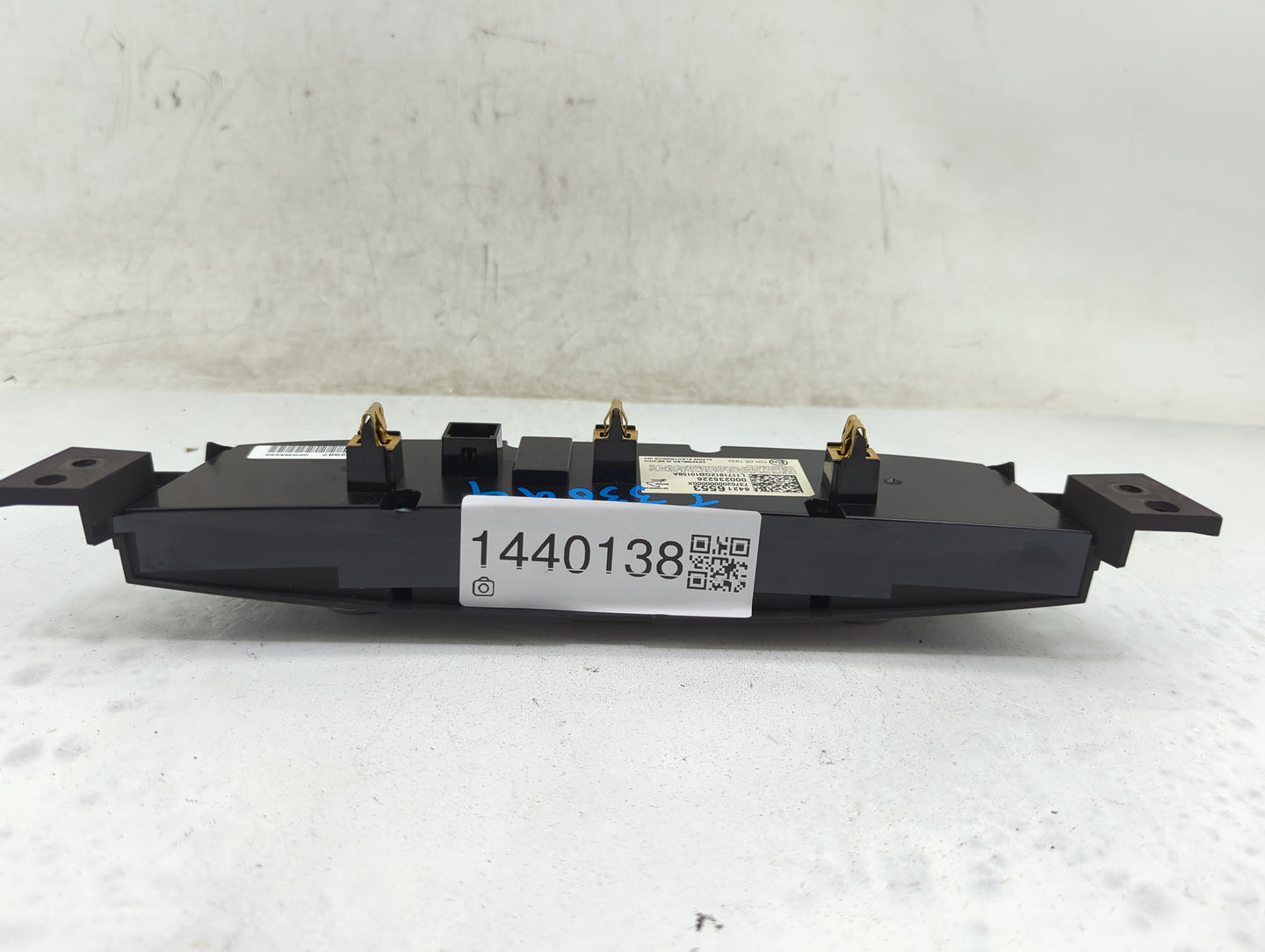 2018-2022 Chevrolet Traverse Climate Control Module Temperature AC/Heater Replacement P/N:84216553 Fits OEM Used Auto Parts 