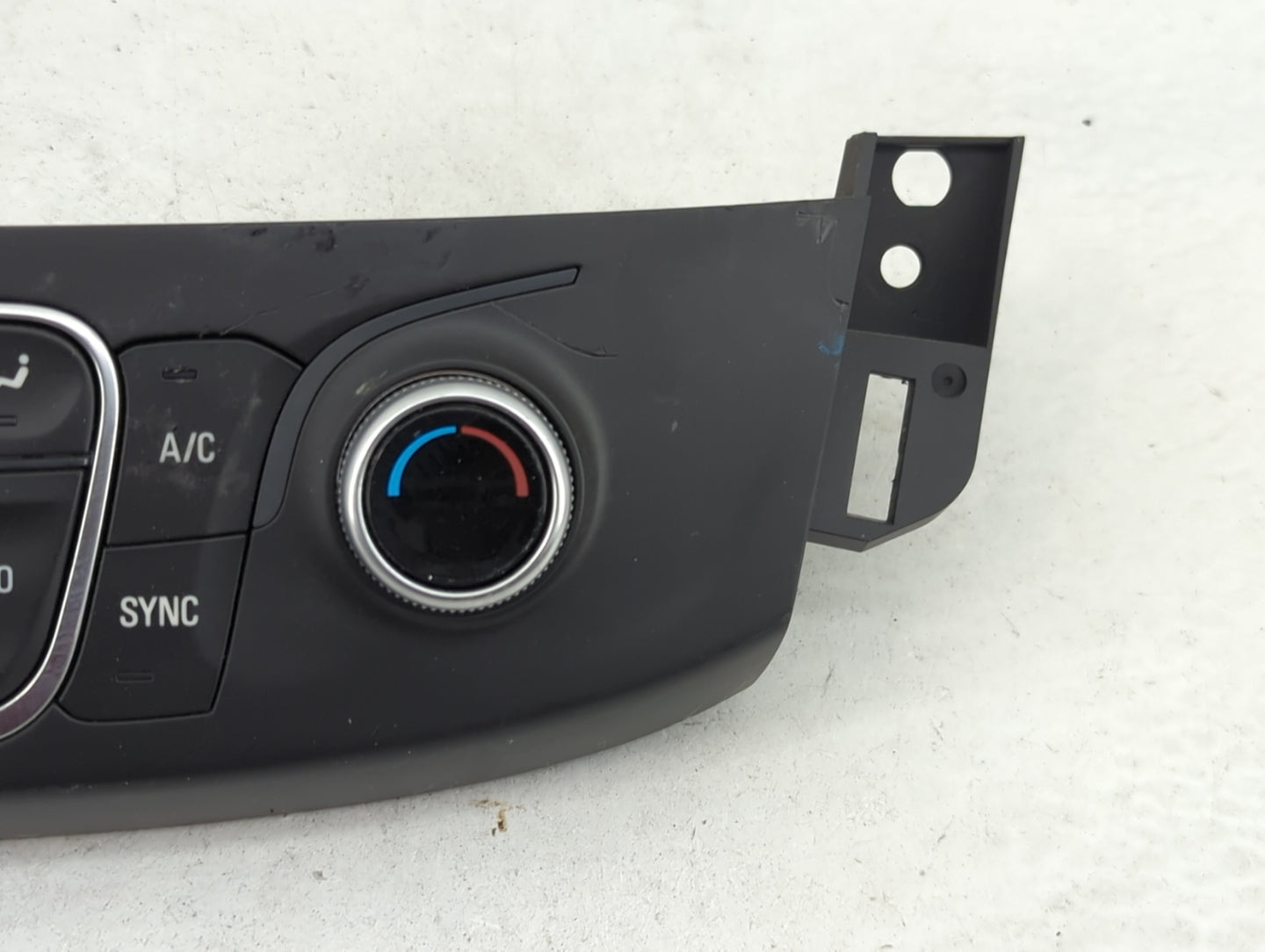 2018 Chevrolet Traverse Climate Control Module Temperature AC/Heater Replacement P/N:84216552 7370200000000X Fits OEM Used A