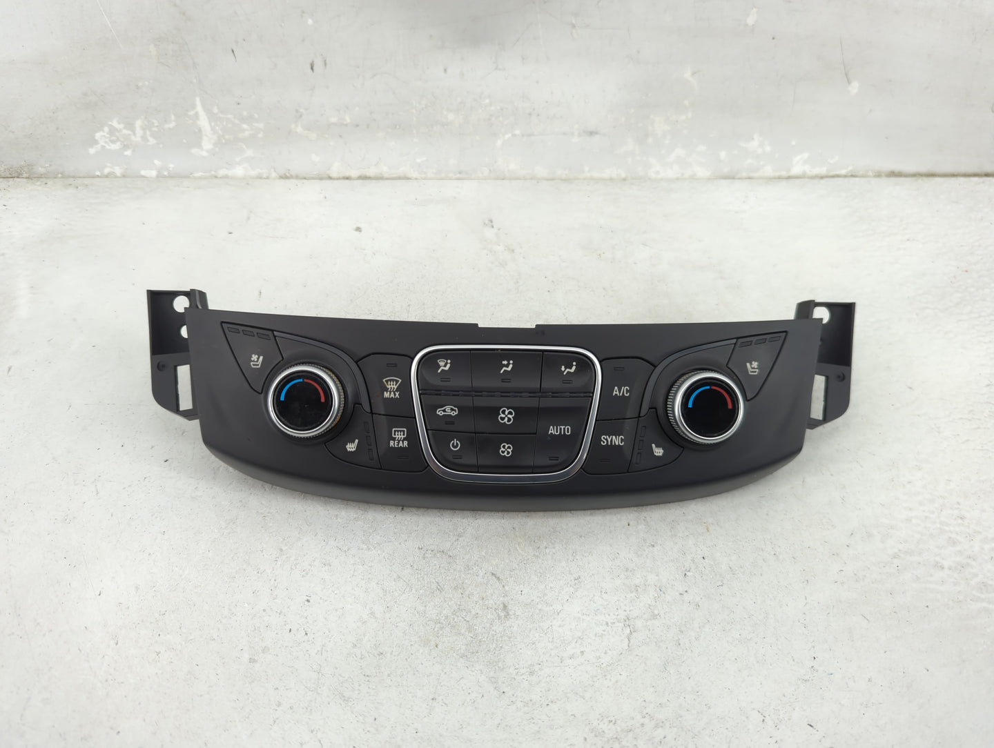 2018-2022 Chevrolet Traverse Climate Control Module Temperature AC/Heater Replacement P/N:84344403 000235226 Fits OEM Used A