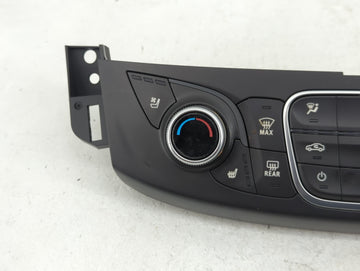 2018-2022 Chevrolet Traverse Climate Control Module Temperature AC/Heater Replacement P/N:84344403 000235226 Fits OEM Used Auto Parts