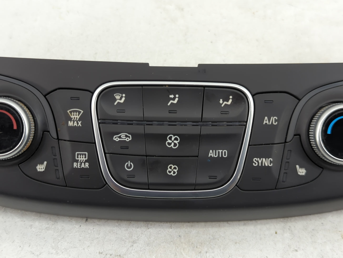 2018-2022 Chevrolet Traverse Climate Control Module Temperature AC/Heater Replacement P/N:84344403 000235226 Fits OEM Used A