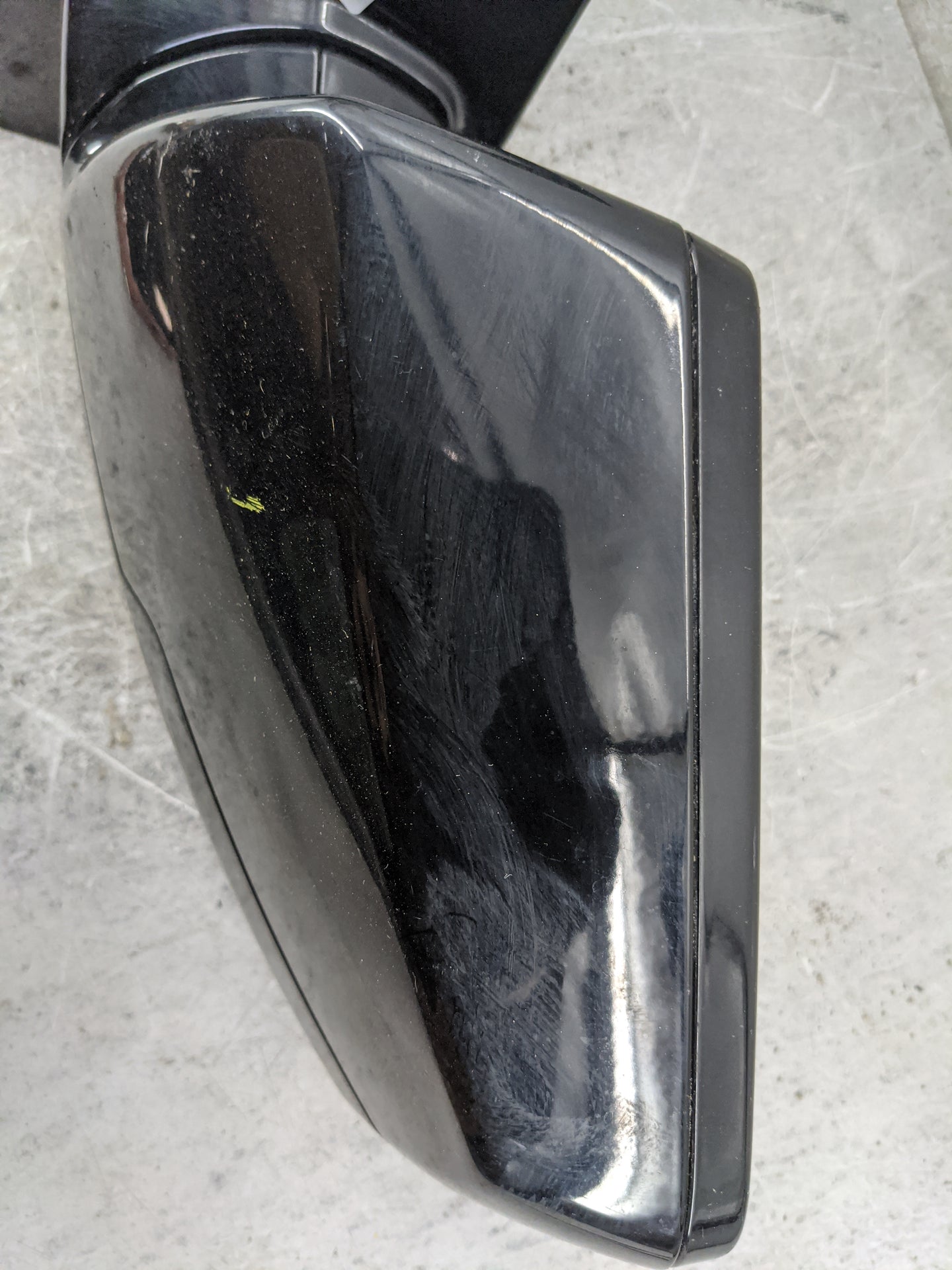 2018 Chevrolet Traverse Driver Side View Mirror - Left Door Mirror OEM Used - Oemusedautoparts1.com