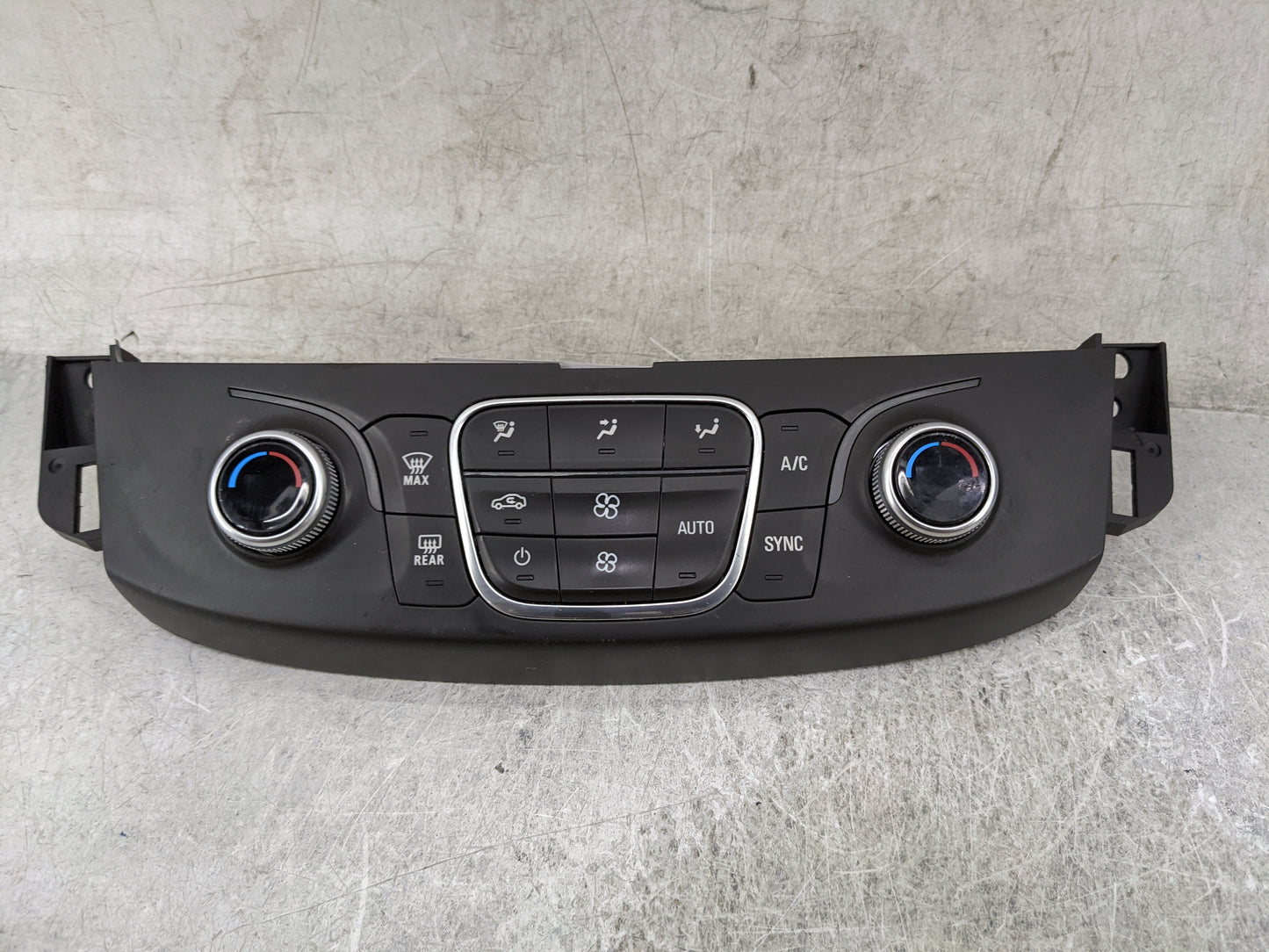 2018 Chevrolet Traverse Climate Control Module Temperature AC/Heater Replacement P/N:84216552 000235226, L118026ZGA10046A Fi