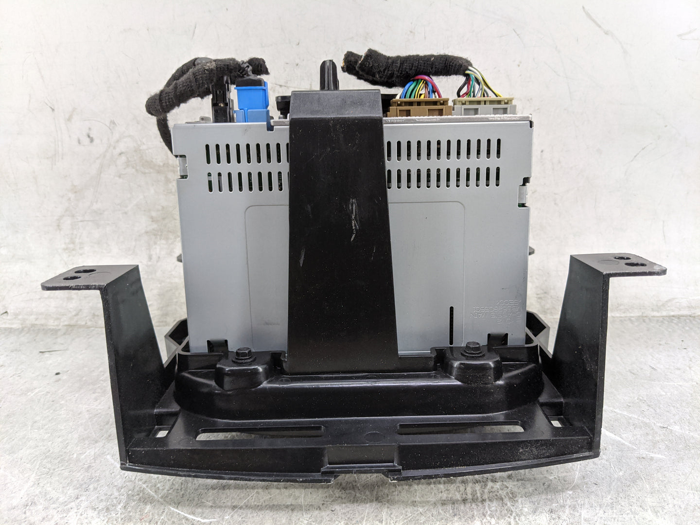 2018 Chevrolet Traverse Radio AM FM Cd Player Receiver Replacement P/N:4701 Fits OEM Used Auto Parts - Oemusedautoparts1.com