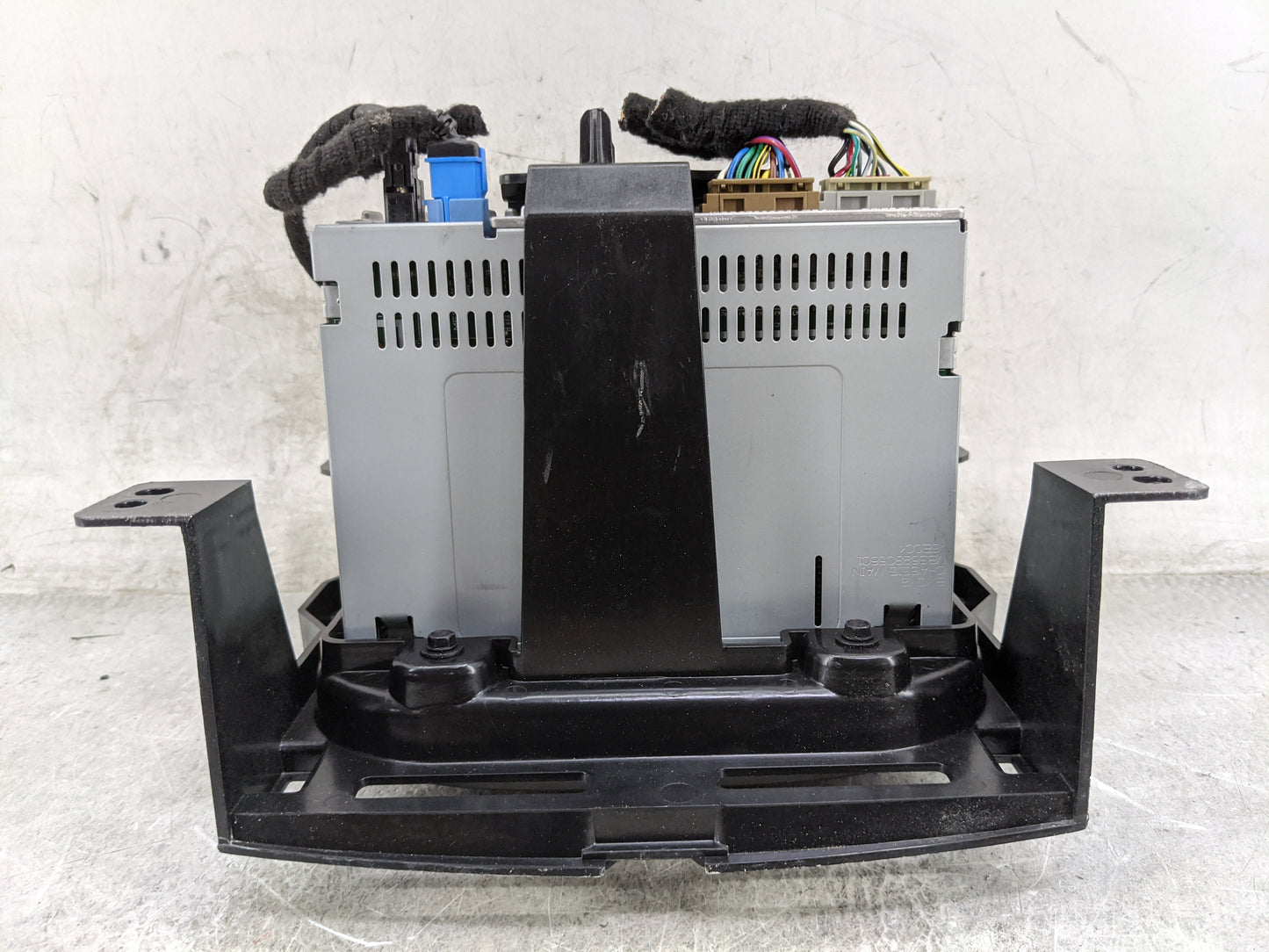2018 Chevrolet Traverse Radio AM FM Cd Player Receiver Replacement P/N:4701 Fits OEM Used Auto Parts - Oemusedautoparts1.com