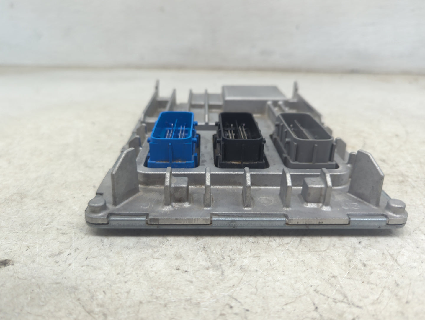 2018-2022 Chevrolet Traverse PCM Engine Control Computer ECU ECM PCU OEM P/N:12687483 12683348 Fits OEM Used Auto Parts - Oe