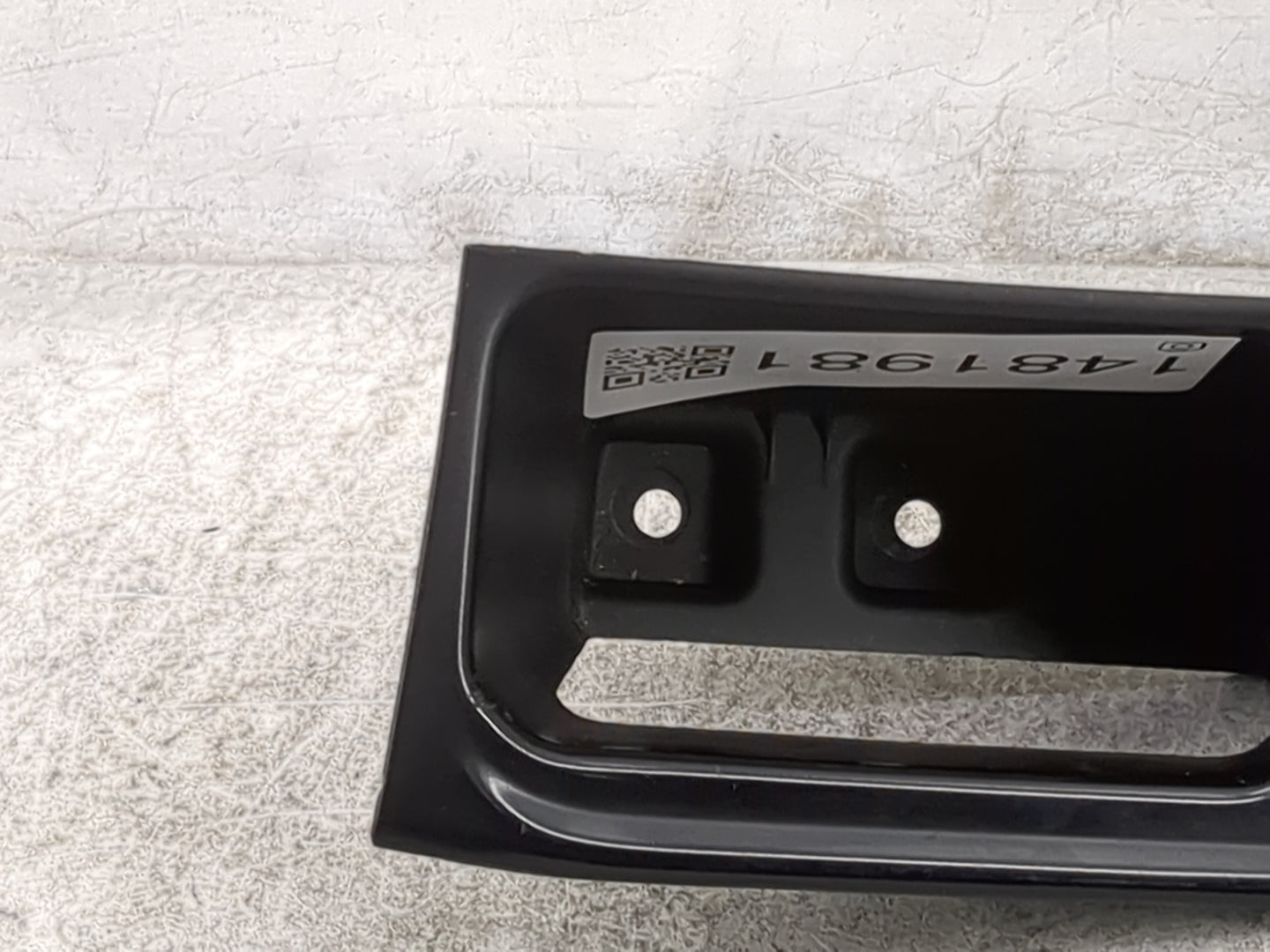 2018-2022 Chevrolet Traverse Master Power Window Switch Replacement Driver Side Left P/N:84139693 Fits OEM Used Auto Parts -