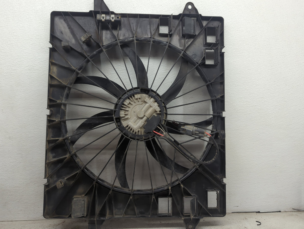 2018-2020 Chevrolet Traverse Electric Radiator Cooling Fan Motor Assembly Fits Fits 2018 2019 2020 OEM Used Auto Parts - Oem