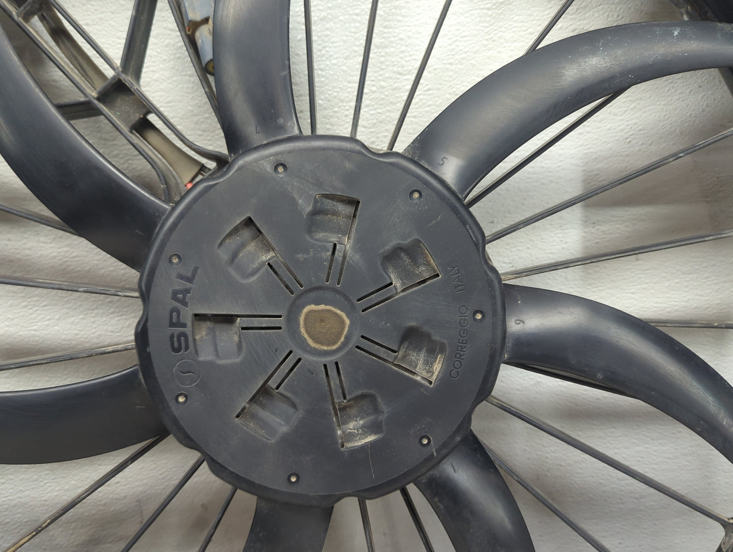 2018-2020 Chevrolet Traverse Electric Radiator Cooling Fan Motor Assembly Fits Fits 2018 2019 2020 OEM Used Auto Parts - Oem