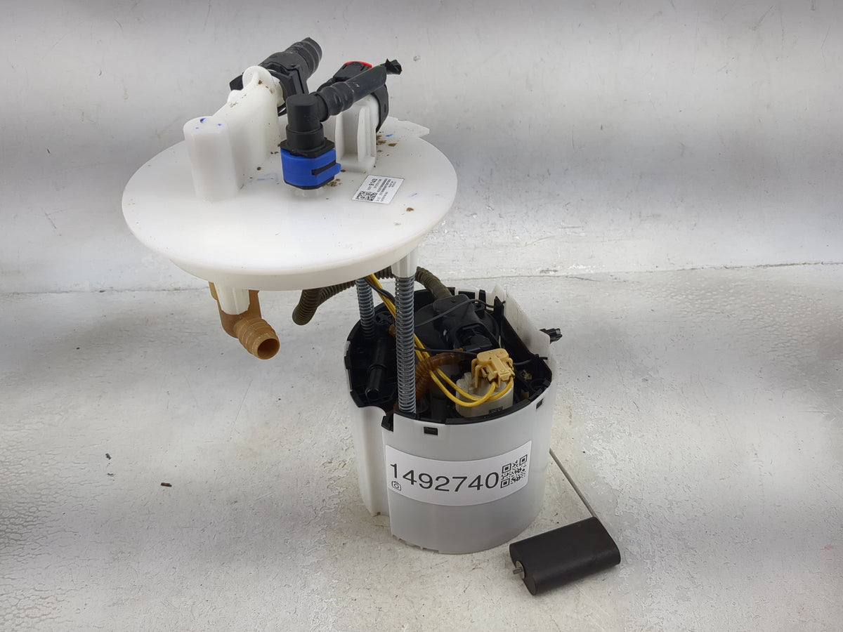 2018-2022 Chevrolet Traverse Electrical Gas Fuel Pump Assembly 1492740 - Oemusedautoparts1.com