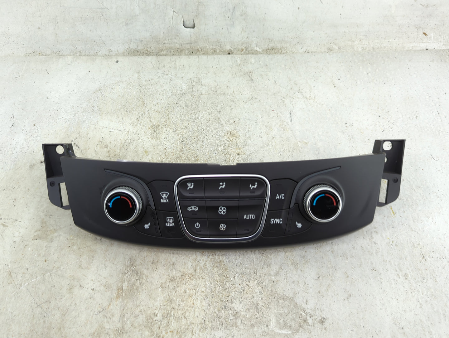 2018-2022 Chevrolet Traverse Climate Control Module Temperature AC/Heater Replacement P/N:84344402 737020000000000X Fits OEM