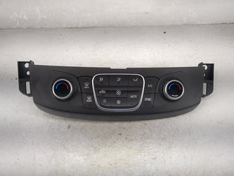 compare product 2018 Chevrolet Traverse Climate Control Module Temperature AC/Heater Replacement P/N:84216552 7370200000000X, 000235226 Fits OEM Used Auto Parts