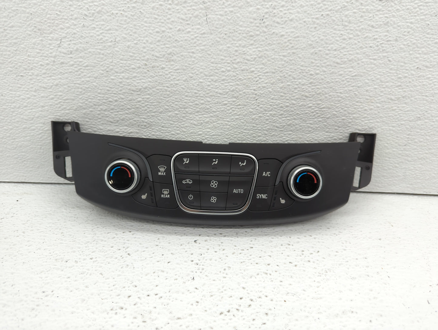 2018 Chevrolet Traverse Climate Control Module Temperature AC/Heater Replacement P/N:84216553 84344402 Fits OEM Used Auto Pa