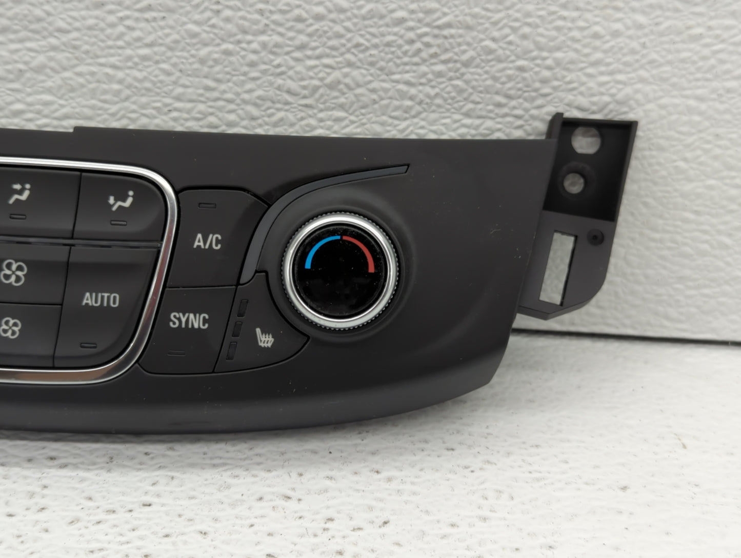 2018 Chevrolet Traverse Climate Control Module Temperature AC/Heater Replacement P/N:84216553 84344402 Fits OEM Used Auto Pa