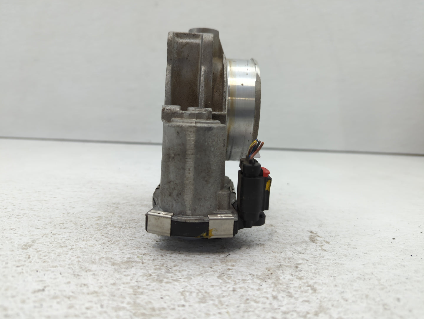 2017-2022 Chevrolet Traverse Throttle Body P/N:12670981AA 12632172BA Fits OEM Used Auto Parts - Oemusedautoparts1.com