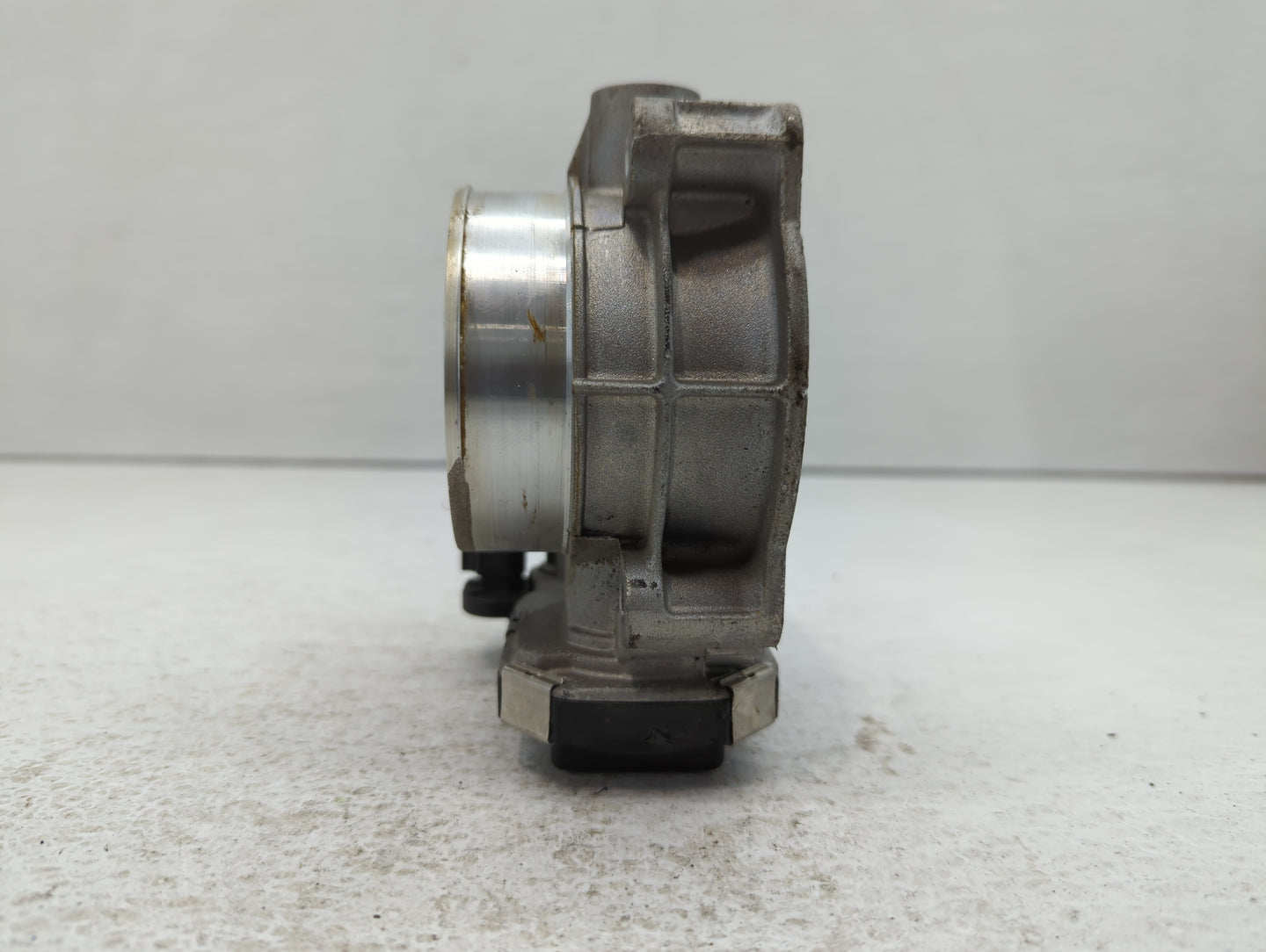 2017-2022 Chevrolet Traverse Throttle Body P/N:12670981AA 12632172BA Fits OEM Used Auto Parts - Oemusedautoparts1.com