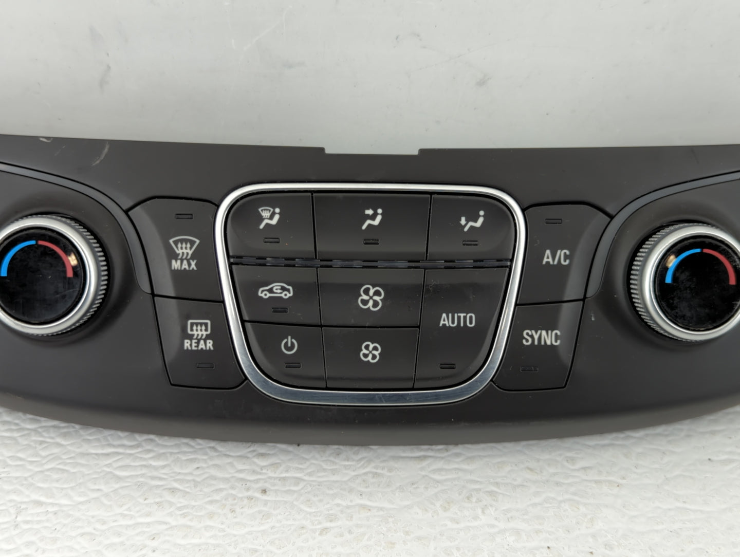 2018 Chevrolet Traverse Climate Control Module Temperature AC/Heater Replacement P/N:84216552 84216553, 84344402 Fits OEM Us