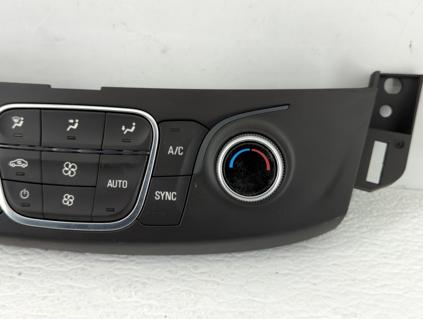 2018 Chevrolet Traverse Climate Control Module Temperature AC/Heater Replacement P/N:84216552 84216553, 84344402 Fits OEM Us