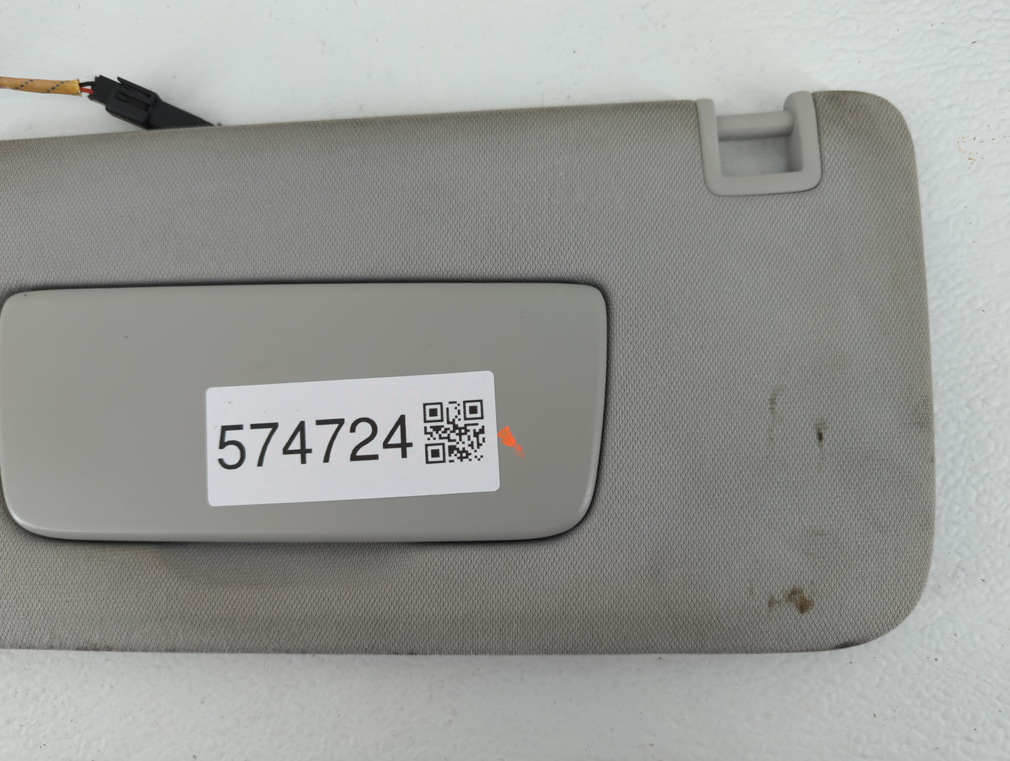 2018-2022 Chevrolet Traverse Sun Visor Shade Replacement Driver Left Mirror Fits Fits 2018 2019 2020 2021 2022 OEM Used Auto