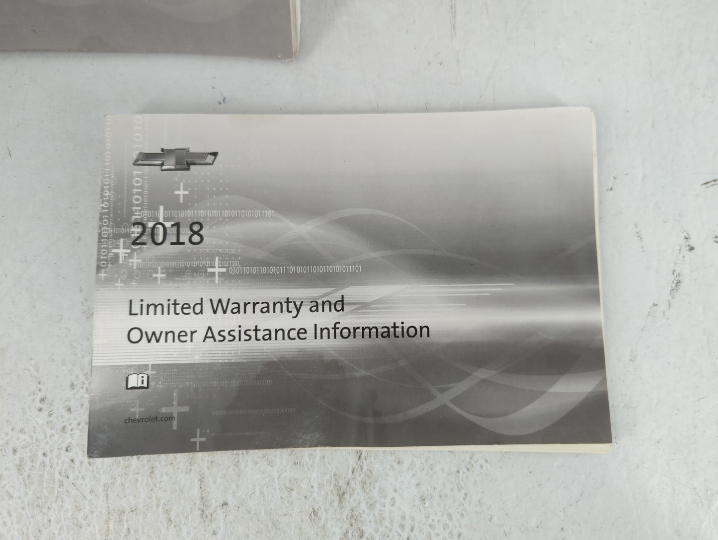 2018 Chevrolet Traverse Owners Manual Book Guide OEM Used Auto Parts - Oemusedautoparts1.com