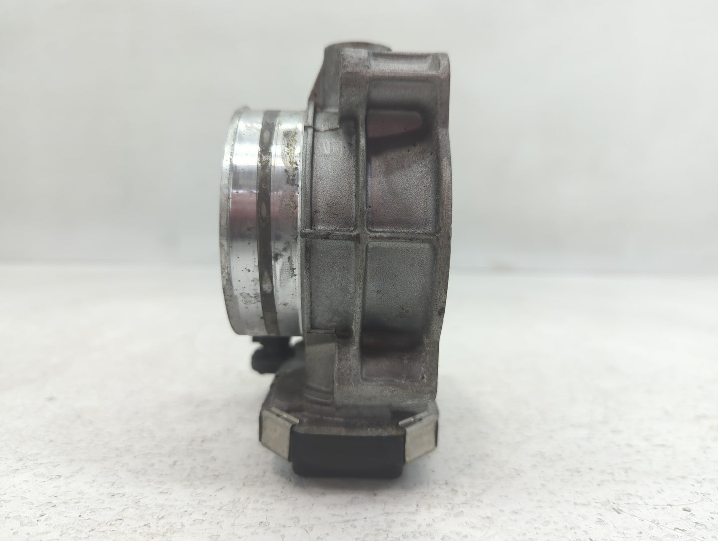 2017-2022 Chevrolet Traverse Throttle Body P/N:12670981AA Fits Fits 2012 2013 2014 2015 2016 2017 2018 2019 2020 2021 2022 O