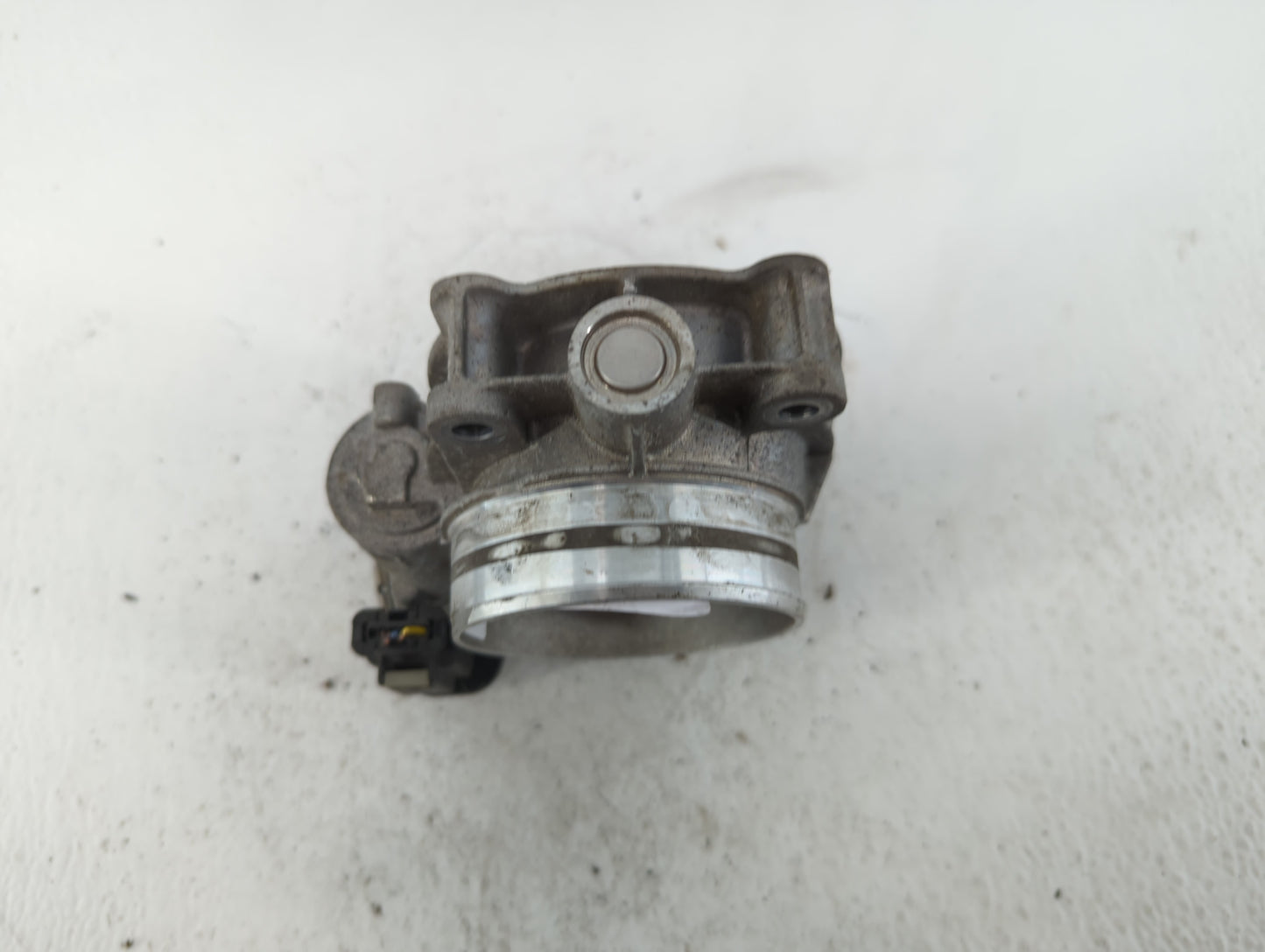 2017-2022 Chevrolet Traverse Throttle Body P/N:12670981AA Fits Fits 2012 2013 2014 2015 2016 2017 2018 2019 2020 2021 2022 O