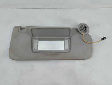 2018-2022 Chevrolet Traverse Sun Visor Shade Replacement Passenger Right Mirror Fits Fits 2018 2019 2020 2021 2022 OEM Used 