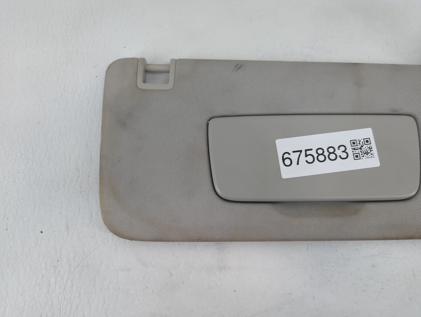 2018-2022 Chevrolet Traverse Sun Visor Shade Replacement Passenger Right Mirror Fits Fits 2018 2019 2020 2021 2022 OEM Used 