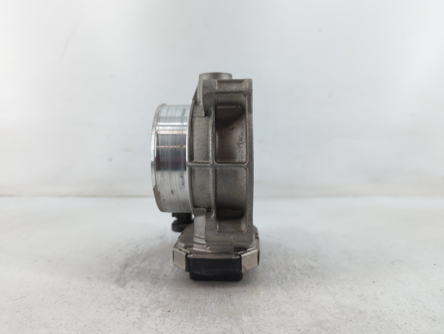2017-2022 Chevrolet Traverse Throttle Body P/N:12670981AA Fits Fits 2012 2013 2014 2015 2016 2017 2018 2019 2020 2021 2022 O