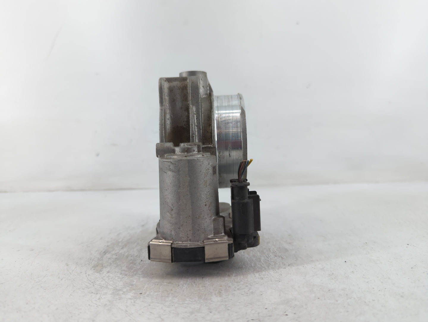 2017-2022 Chevrolet Traverse Throttle Body P/N:12670981AA Fits Fits 2012 2013 2014 2015 2016 2017 2018 2019 2020 2021 2022 O