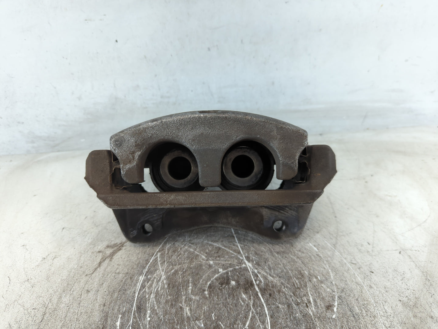 2018-2022 Chevrolet Traverse Front Passenger Right Brake Caliper 699676 - Oemusedautoparts1.com