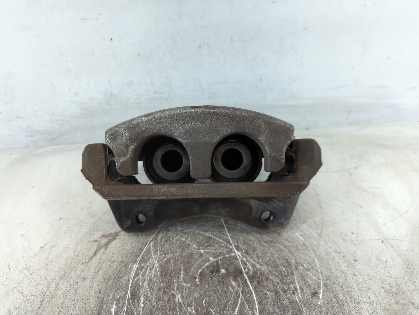 2018-2022 Chevrolet Traverse Front Passenger Right Brake Caliper 699676 - Oemusedautoparts1.com