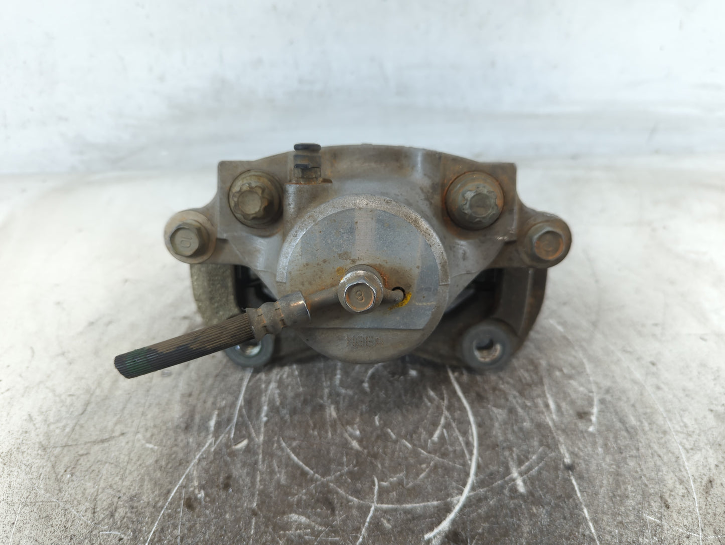 2018-2020 Chevrolet Traverse Front Driver Left Brake Caliper - Oemusedautoparts1.com