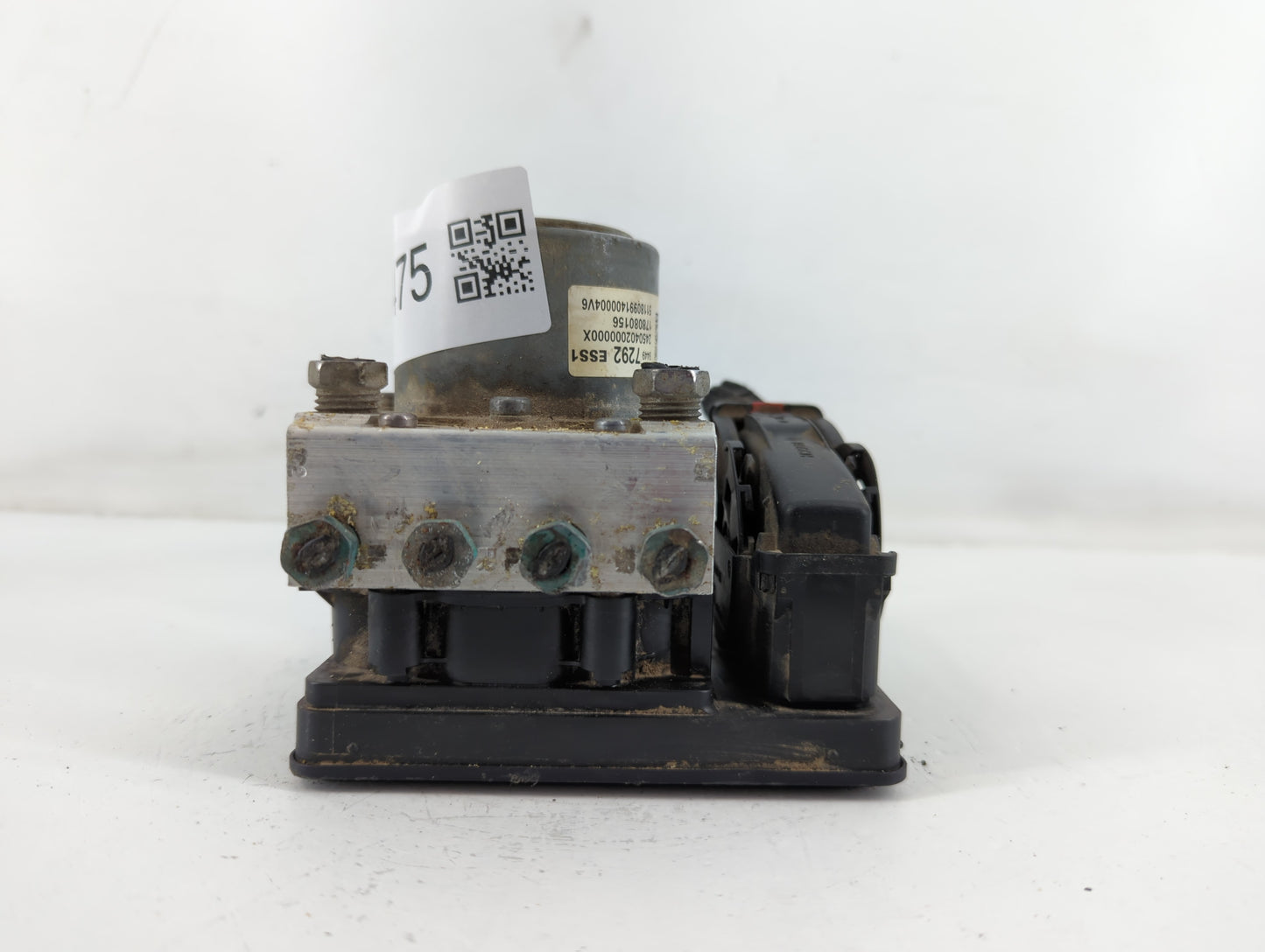 2018 Chevrolet Traverse ABS Pump Control Module Replacement P/N:84497292 Fits OEM Used Auto Parts - Oemusedautoparts1.com