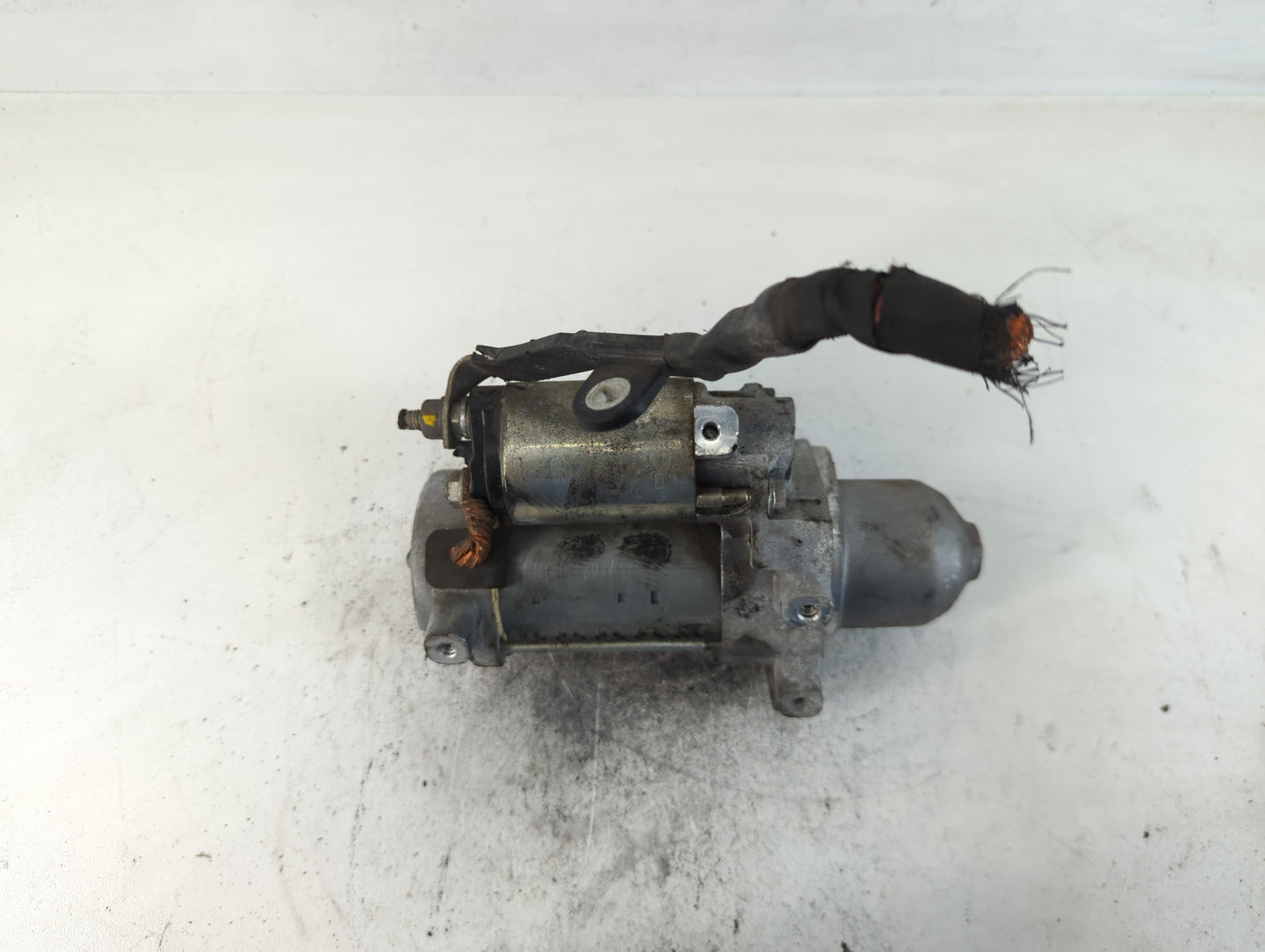 2018-2022 Chevrolet Traverse Car Starter Motor Solenoid OEM P/N:438000-2140 12667973 Fits Fits 2016 2017 2018 2019 2020 2021
