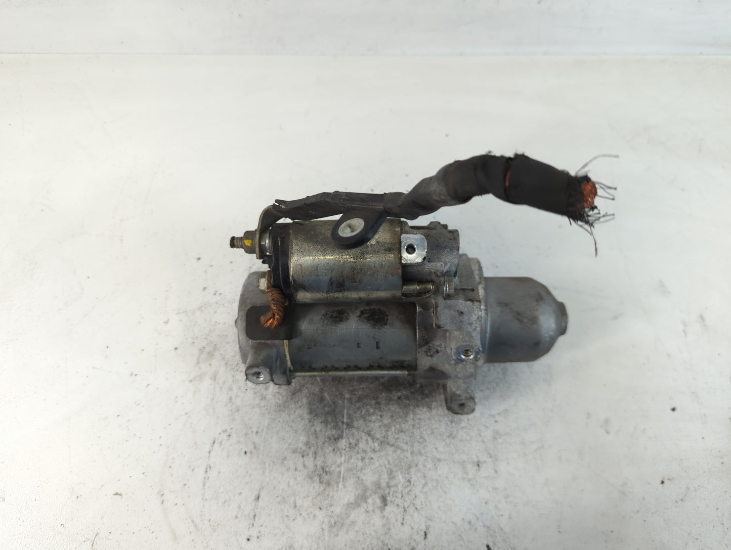 2018-2022 Chevrolet Traverse Car Starter Motor Solenoid OEM P/N:438000-2140 12667973 Fits Fits 2016 2017 2018 2019 2020 2021