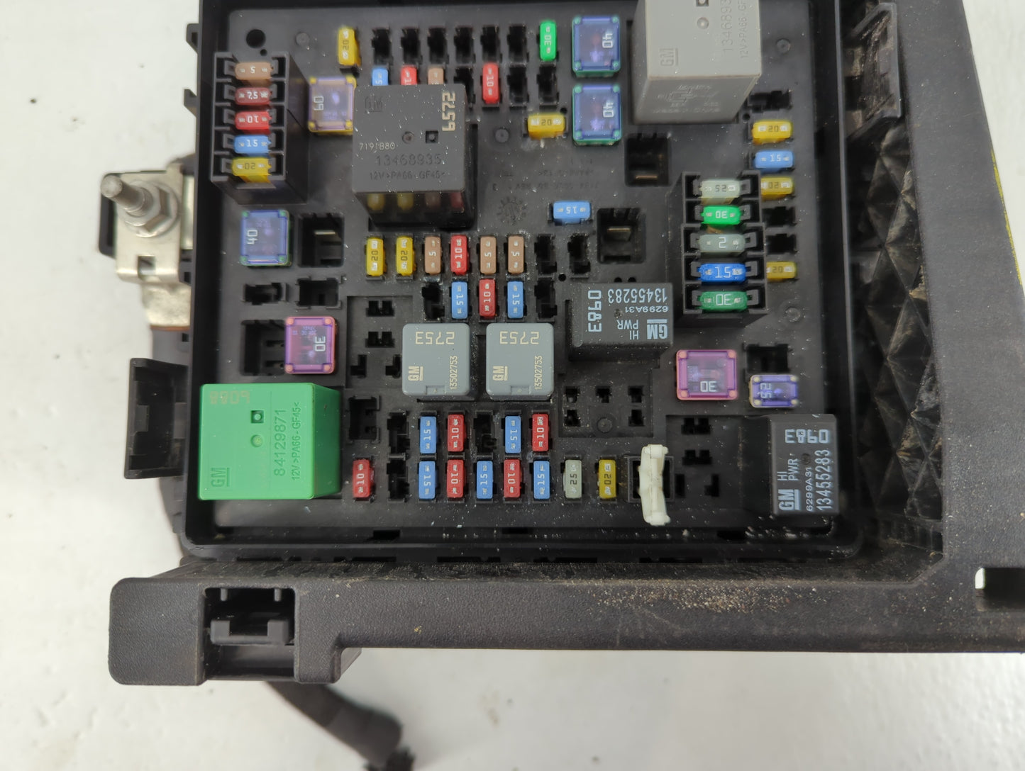 2018-2019 Chevrolet Traverse Fusebox Fuse Box Panel Relay Module P/N:PP-TD40 7171-5421-30 Fits Fits 2018 2019 OEM Used Auto 