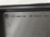 2018-2019 Chevrolet Traverse Fusebox Fuse Box Panel Relay Module P/N:PP-TD40 7171-5421-30 Fits Fits 2018 2019 OEM Used Auto 