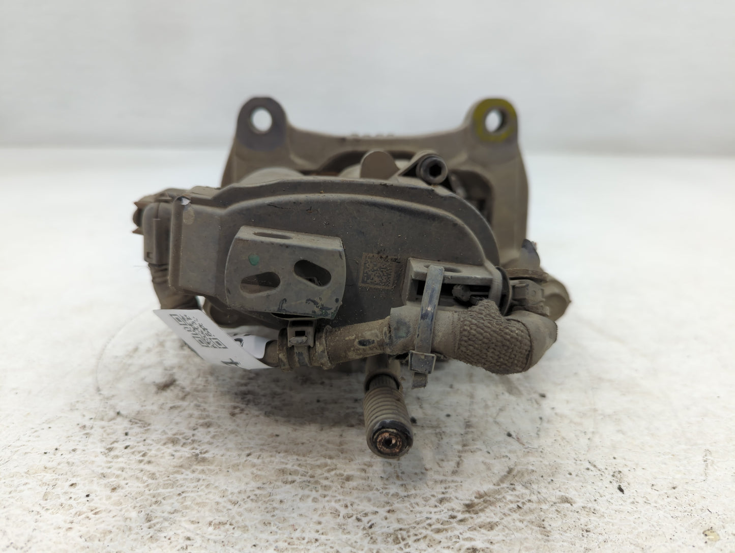 2018-2022 Chevrolet Traverse Front Passenger Right Brake Caliper - Oemusedautoparts1.com