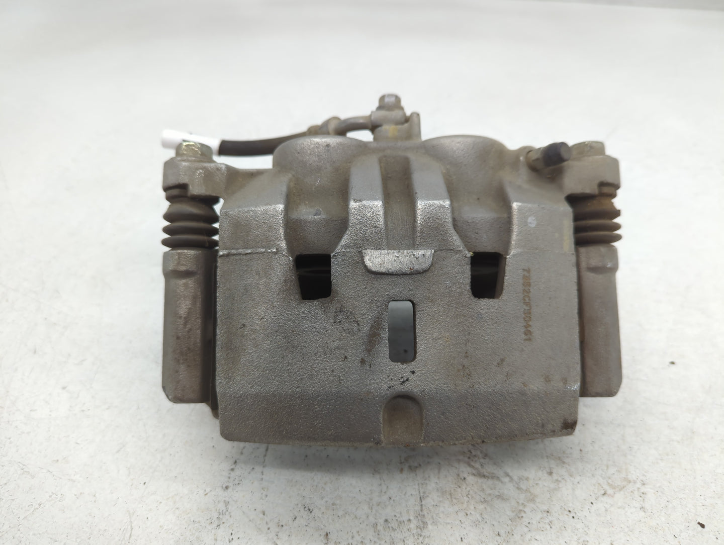 2018-2020 Chevrolet Traverse Front Passenger Right Brake Caliper - Oemusedautoparts1.com